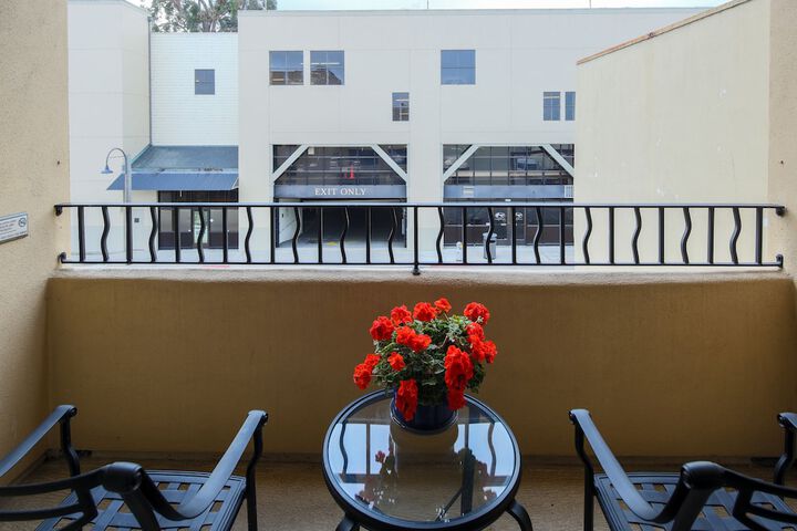 Terrace/Patio 38 of 44