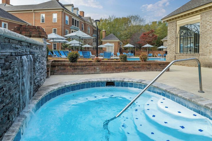 Marriotts Manor Club at Ford's Colony