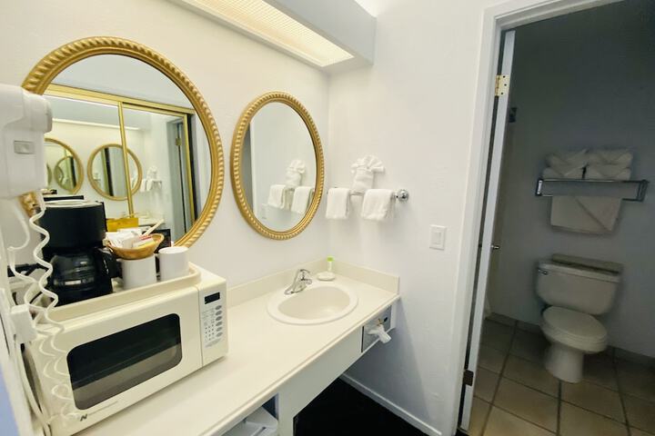 Masterpiece Hotel