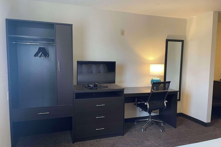Suburban Studios Melbourne Airport