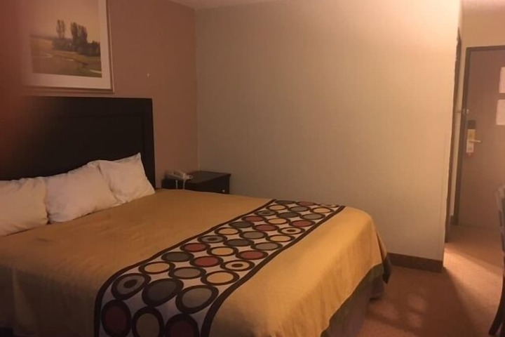 Room 29 of 46