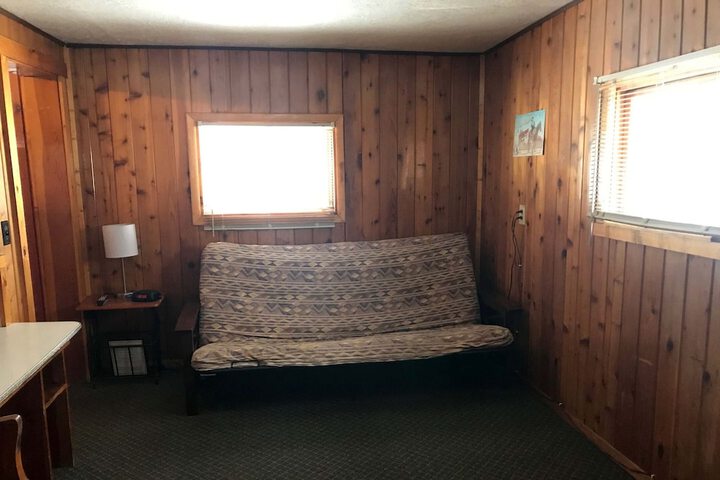 Room 24 of 79