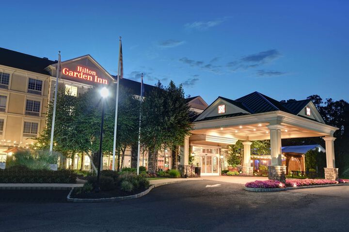 Hotel 6 of 66