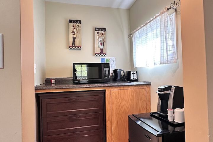 Room 69 of 122