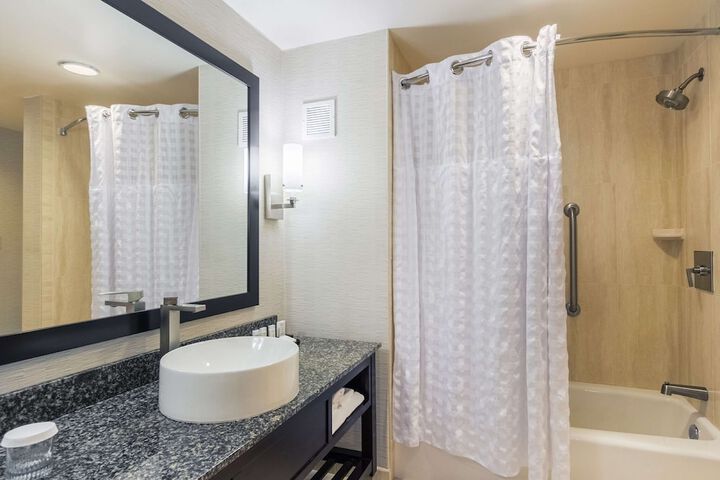 Room 20 of 52