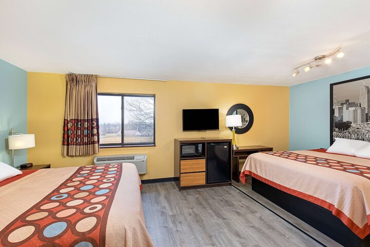 Room 19 of 27