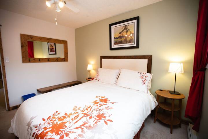Room 21 of 37