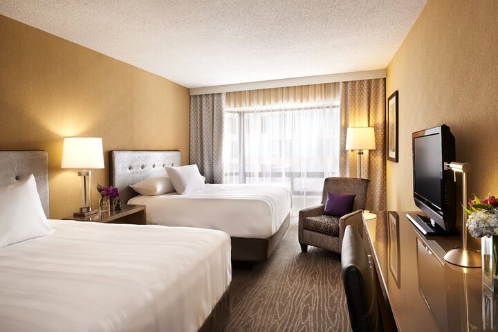 Room 16 of 28
