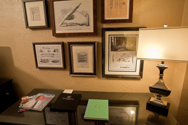 Room 32 of 68