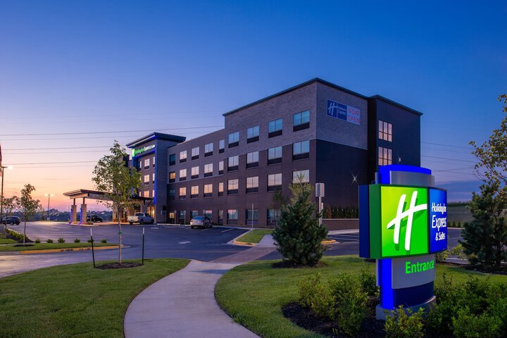 Hotel 4 of 43