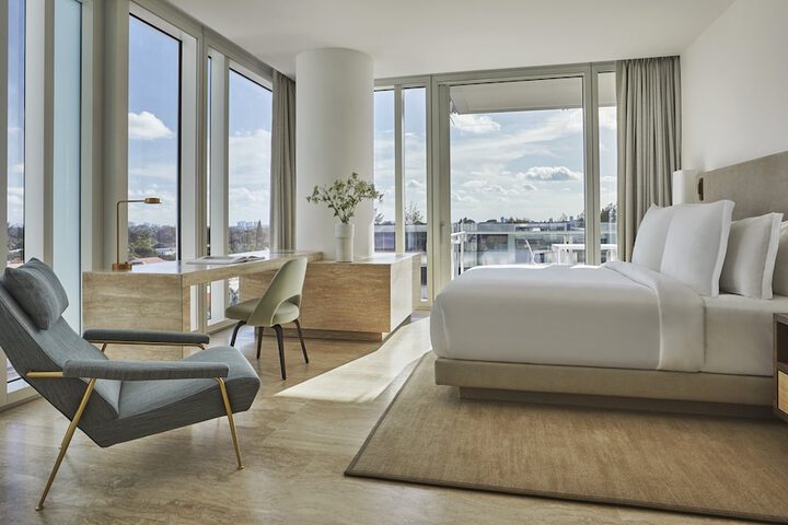 Room 20 of 92
