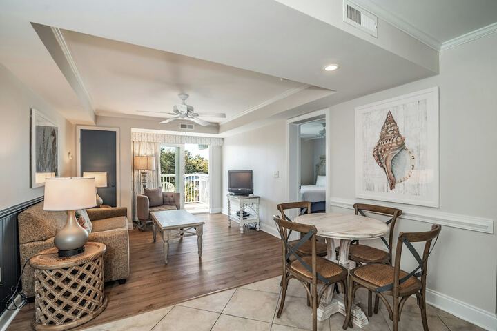 Litchfield Beach & Golf Resort