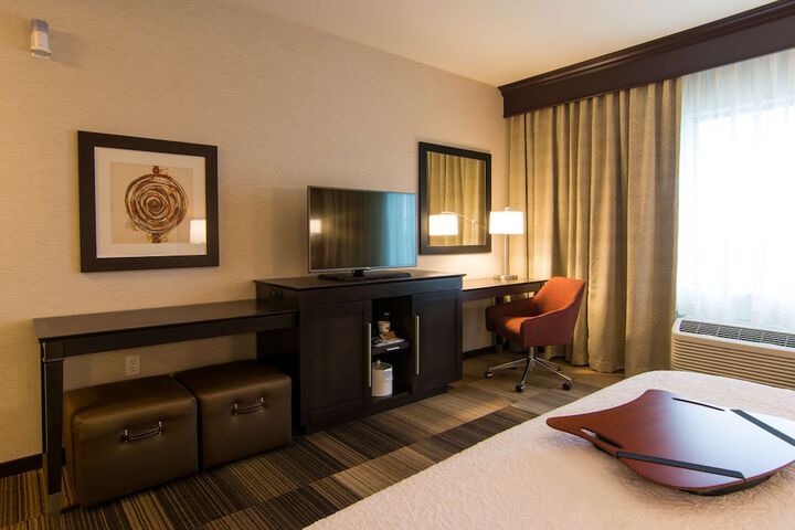 Room 21 of 40