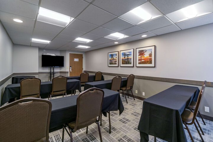 Meeting 33 of 37