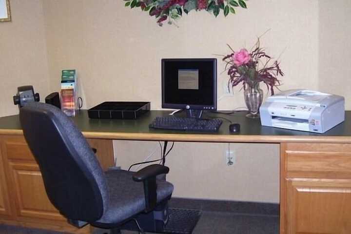 Business Center 11 of 11