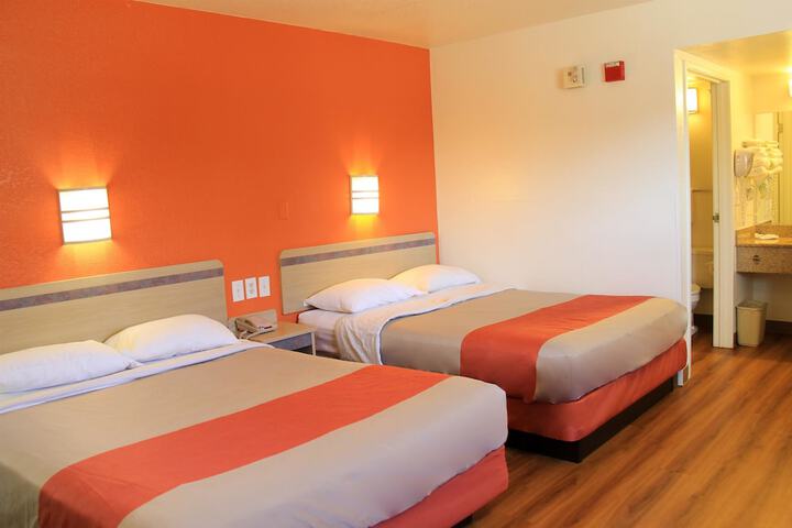 Room 14 of 26