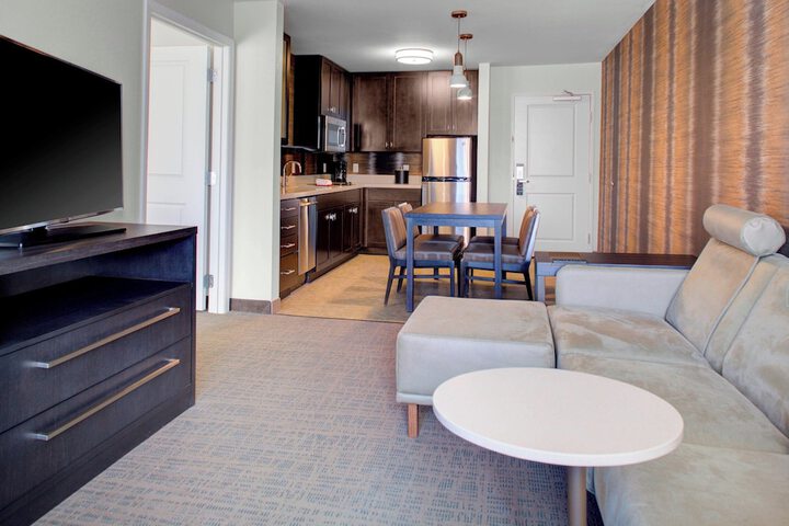 Room 21 of 31