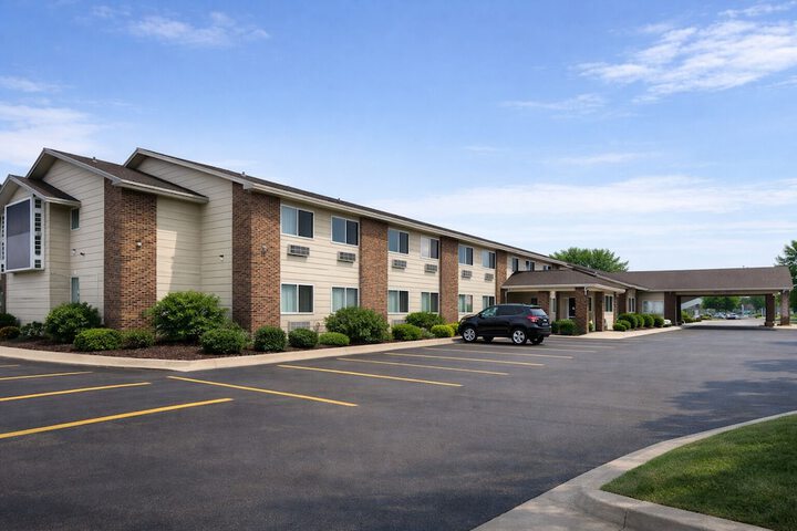 Fireside Inn and Suites