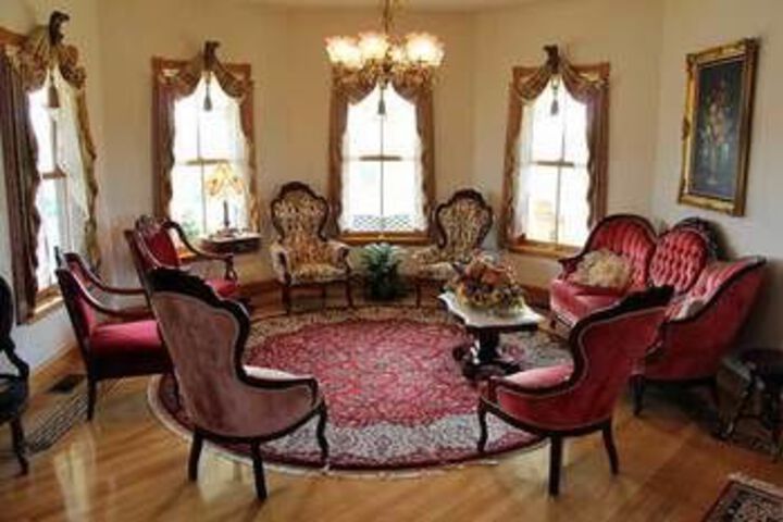 The Hurst House Bed and Breakfast