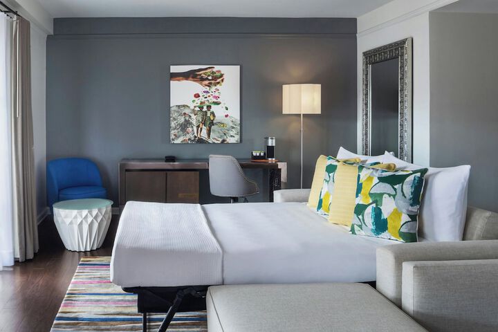 Hotel Colonnade Coral Gables Autograph Collection