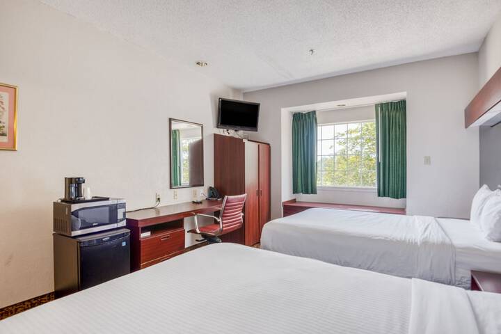 Room 18 of 40