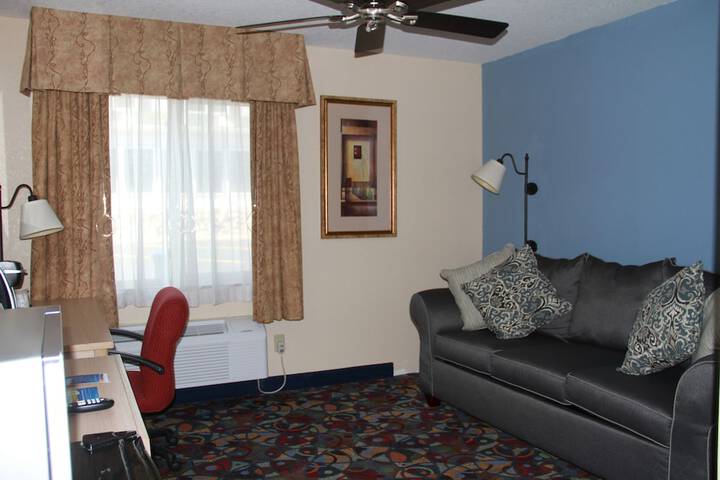 Room 48 of 64