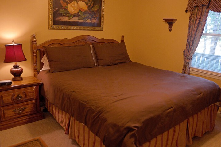 Room 113 of 399
