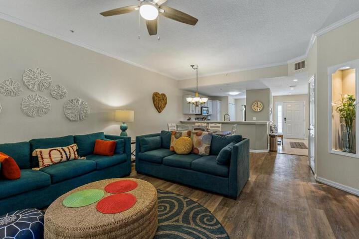 Villas of Ocean Gate II 306