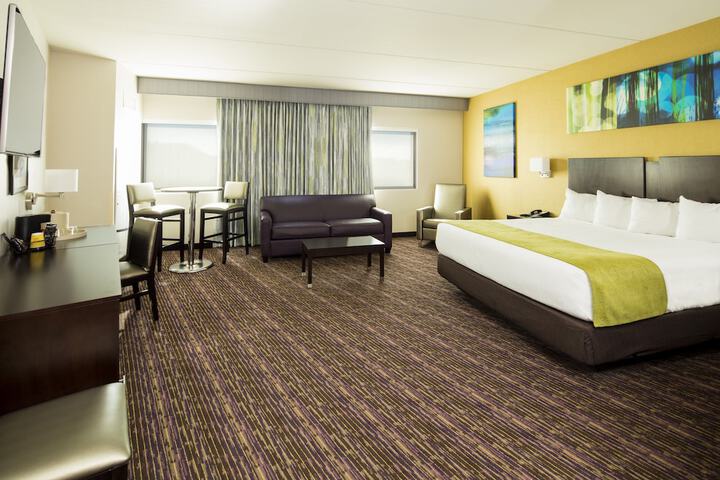 Room 9 of 17