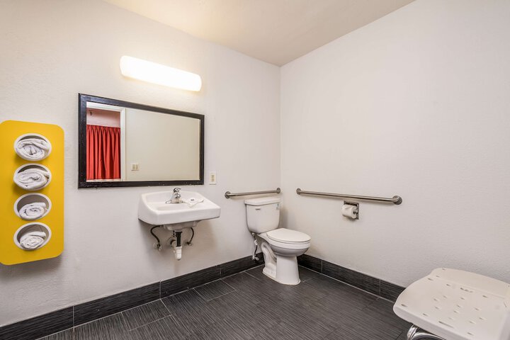 Motel 6 Westley CA