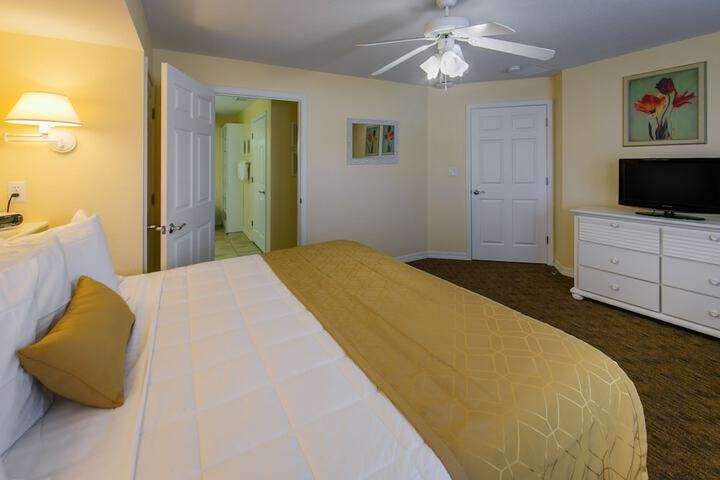 Holiday Inn Club Vacations Orlando Breeze Resort by IHG