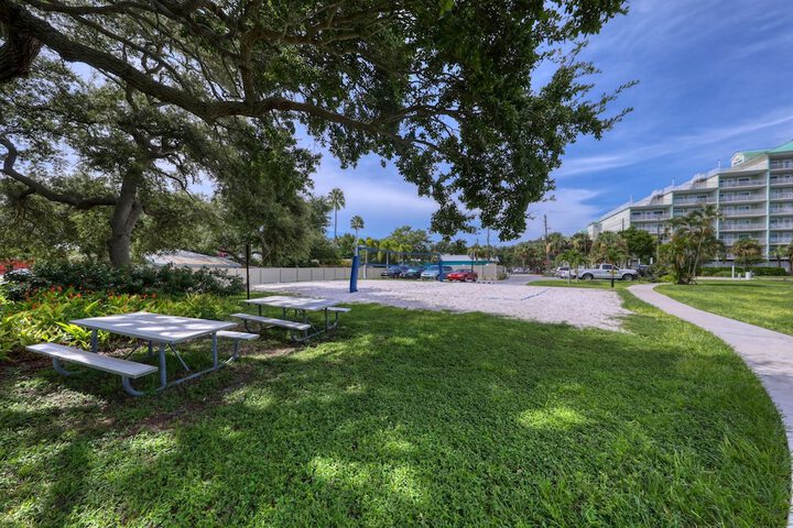 BeachTrail Lodging