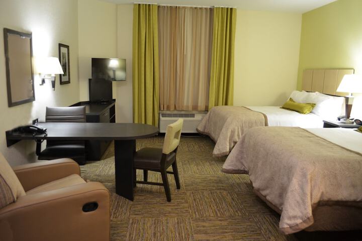 Room 16 of 42