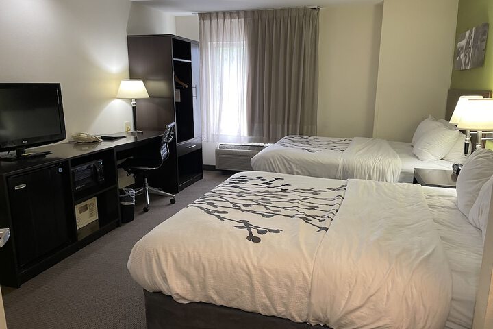Room 64 of 86