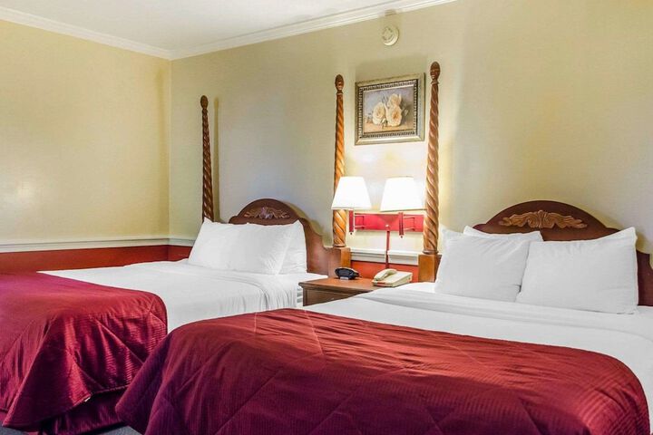 Clarion Inn Strasburg - Lancaster