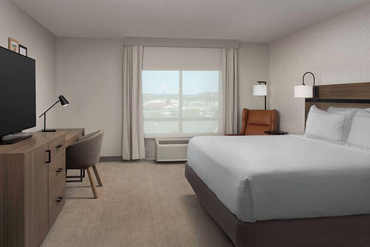 Room 27 of 50