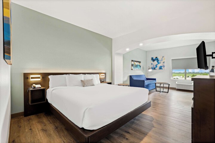 Room 20 of 32