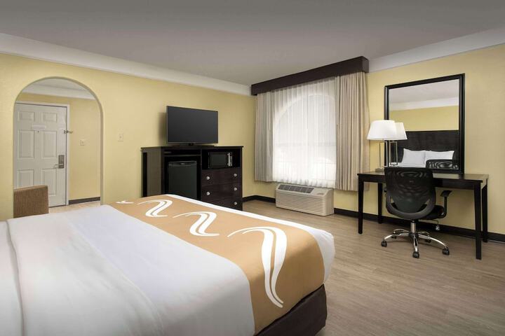 Room 40 of 88