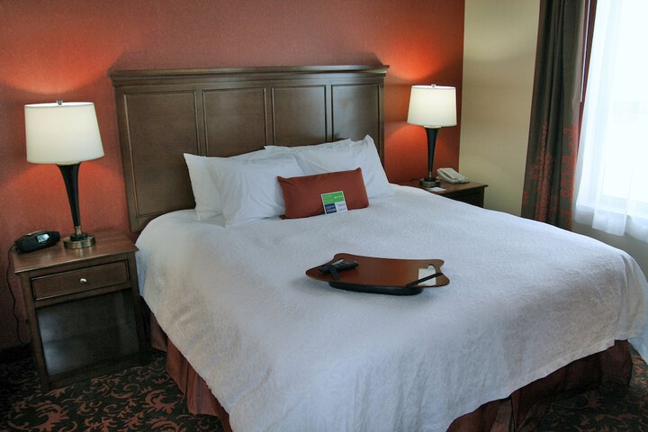 Room 14 of 36