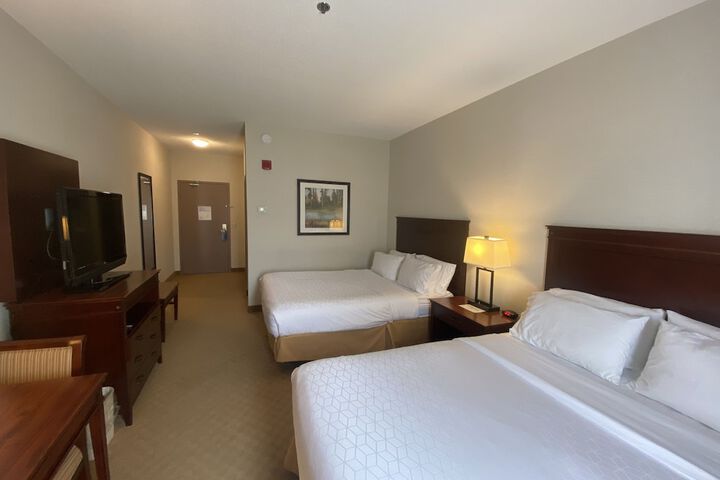 Room 18 of 36