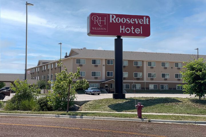 Hotel 2 of 27