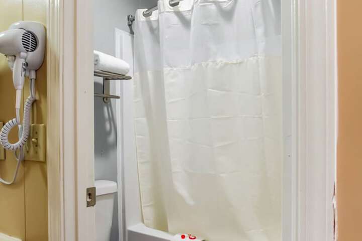 OYO Hotel Ridgeland East