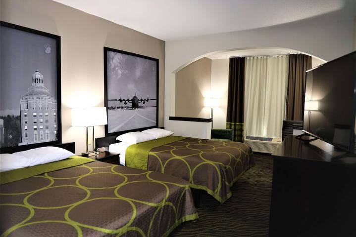 Room 18 of 43