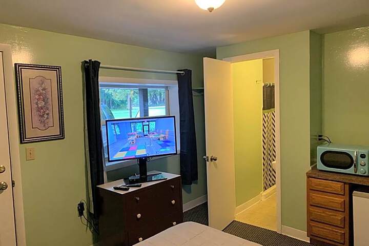 Tour Inn Motel