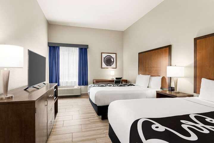 Room 15 of 41