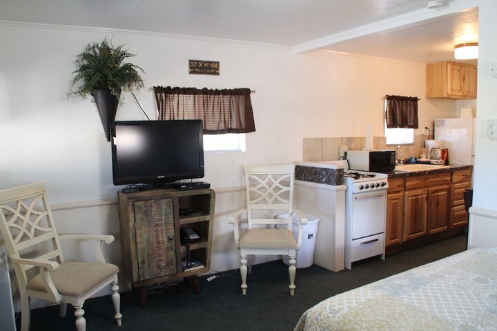 Room 123 of 175