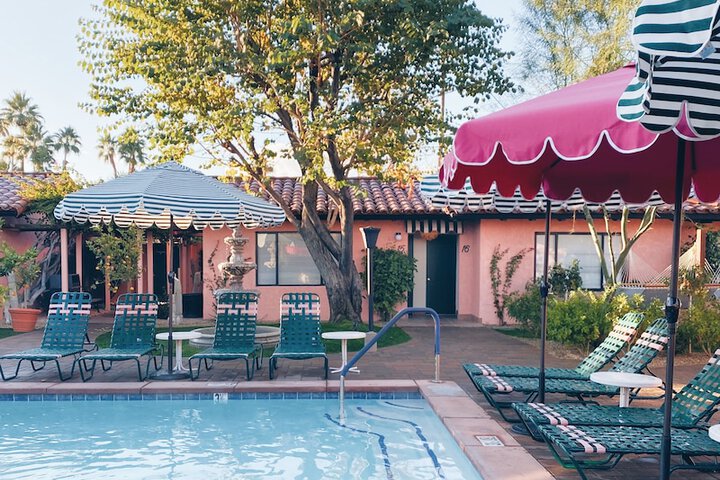 Pool 6 of 35