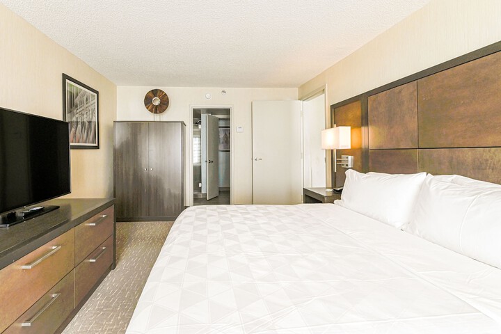 Room 31 of 46
