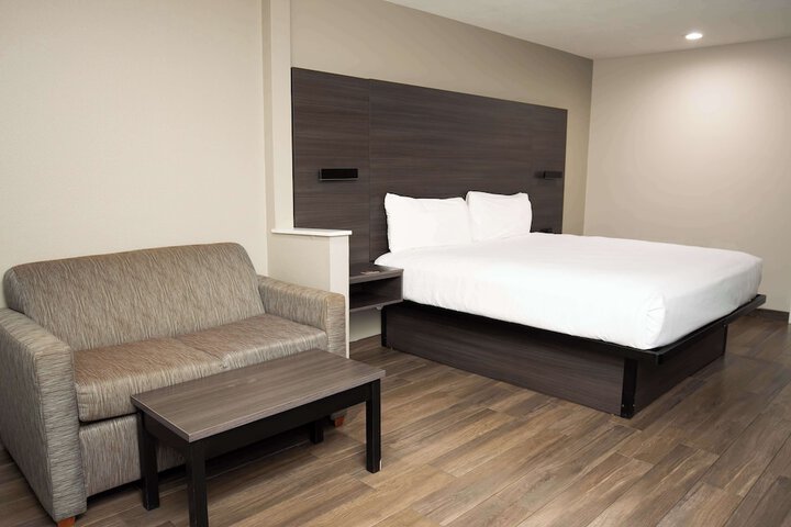 Room 40 of 51