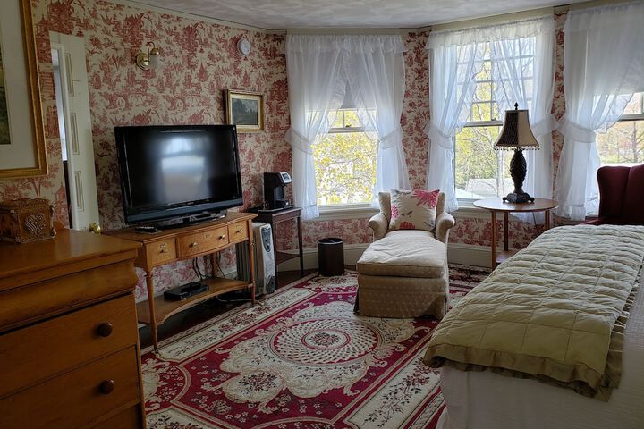 Moseley Cottage Inn & Town Motel